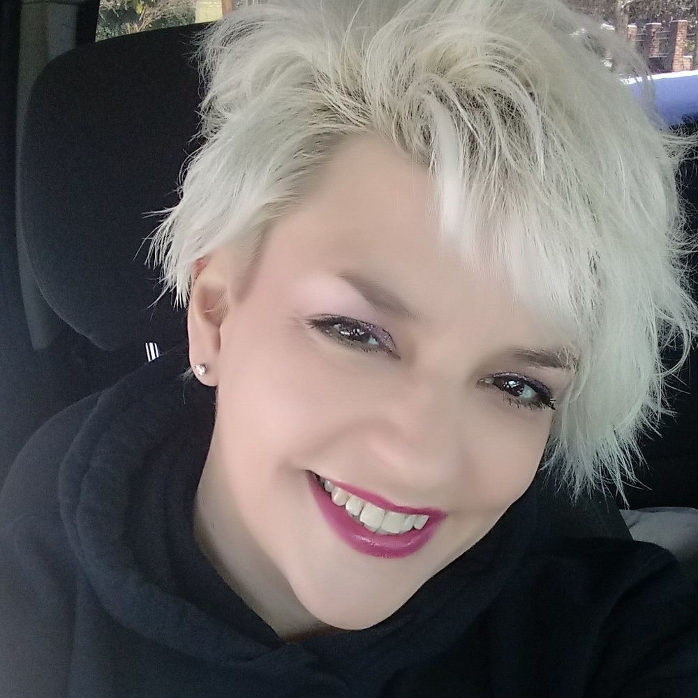 Meet your Posher, Steff